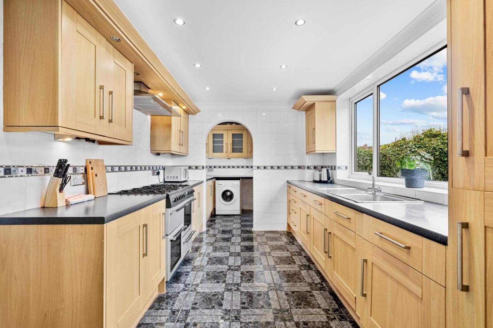 נוטינגהאם Bramcote Lane Spacious 5 Bedroom House מראה חיצוני תמונה