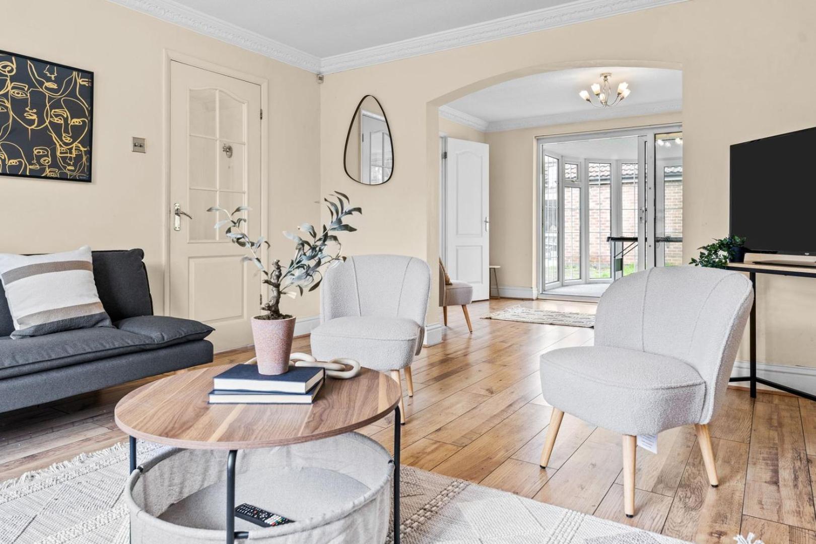 נוטינגהאם Bramcote Lane Spacious 5 Bedroom House מראה חיצוני תמונה